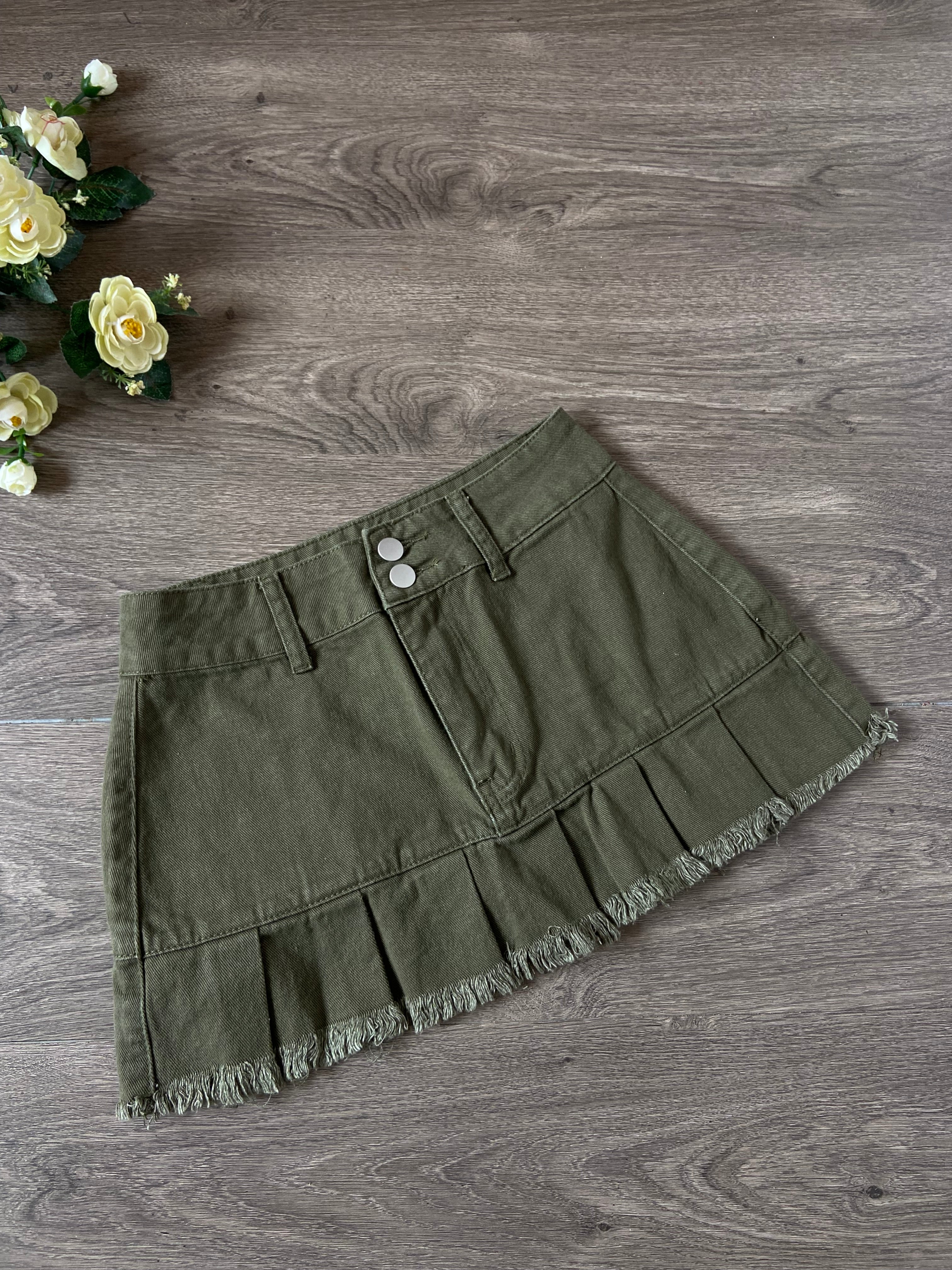 Star Pleated Mini Skirt